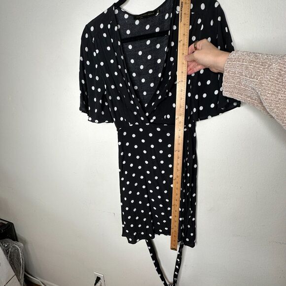 House of Harlow Black White Polka Dot Harper Wrap Mini V-neck Short Sleeve Tie L - Picture 15 of 16